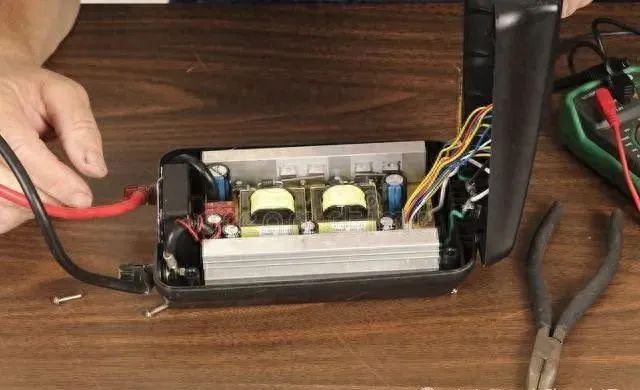 開關(guān)電源電路圖解，維修更容易判斷問題所在
